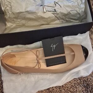 Giuseppe Zanotti Nocciolina Flats